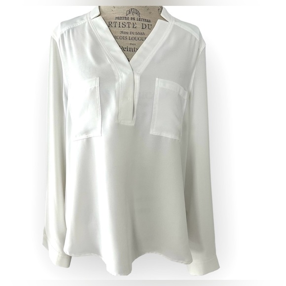 NWT Nine West off white luxurious blouse - Picture 2 of 5